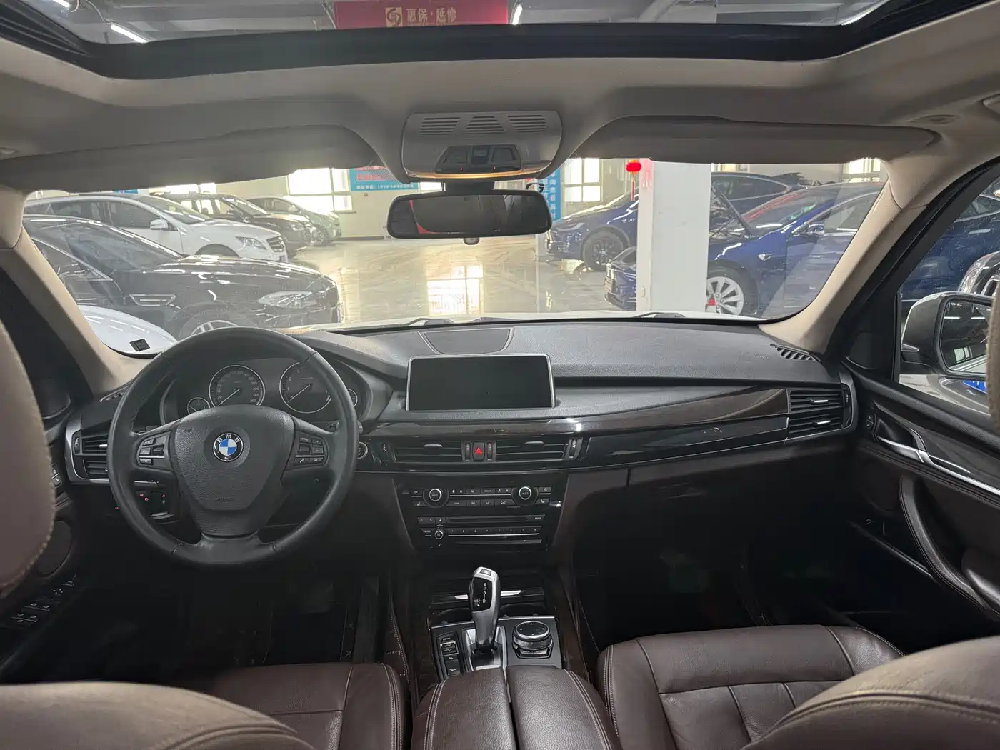 BMW X5 (Import) 2014 xDrive35i Leading фото 6