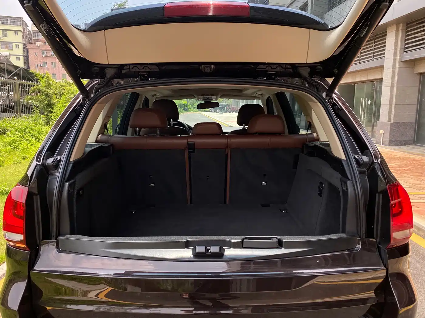 BMW X5 (Import) 2014 xDrive35i Leading фото 21