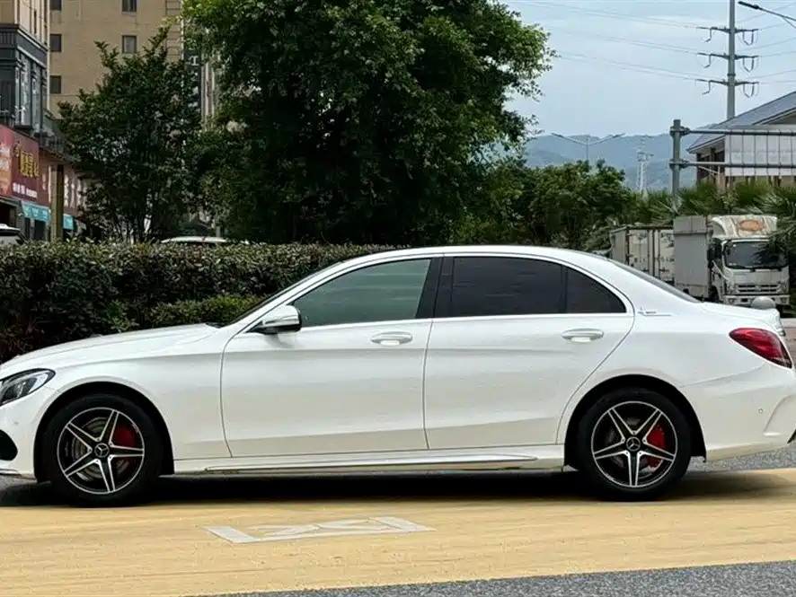 Mercedes-Benz C-Class 2018 C 200 L Sport Edition фото 3