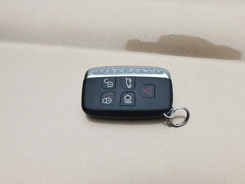 Land Rover Range Rover Evoque (Import) 2014 2015 2.0T 5-door Dynamic Edition