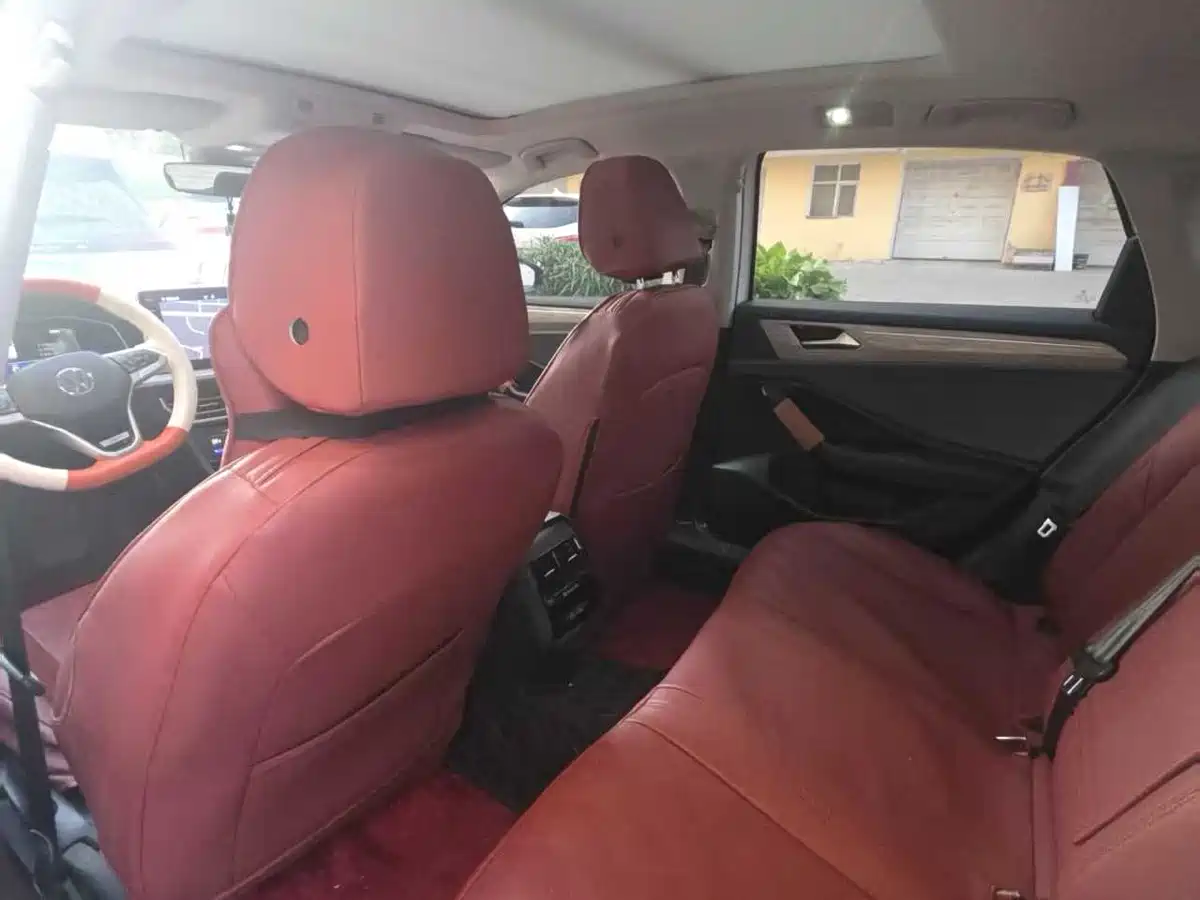 Volkswagen Sagitar 2023 280TSI DSG Surpass Plus Edition фото 7