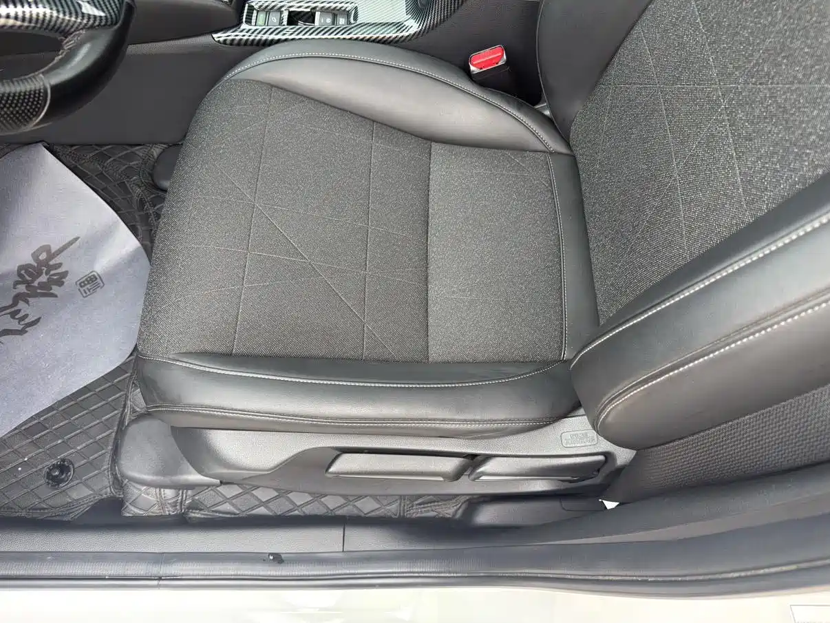Honda Vezel, миниатюра 7