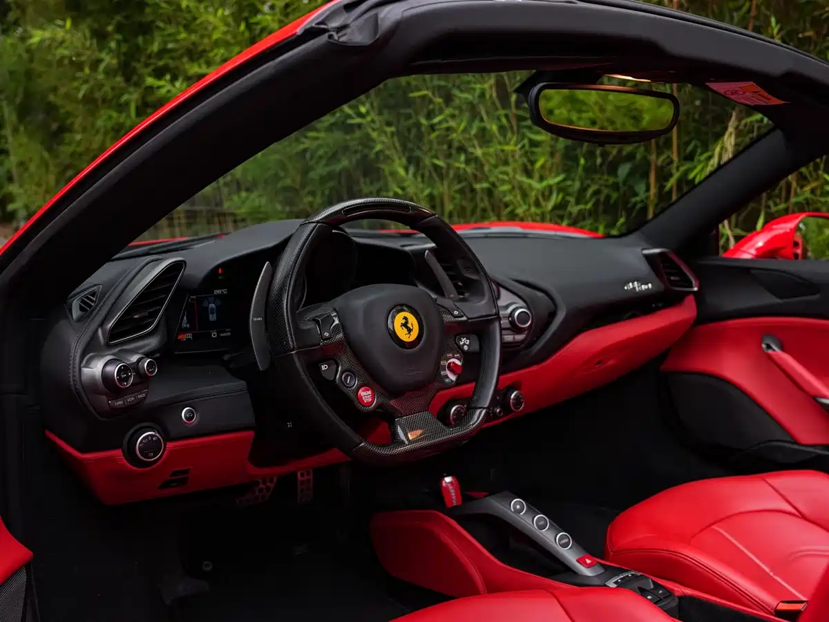 Ferrari 488 2019 2015 488 Spider