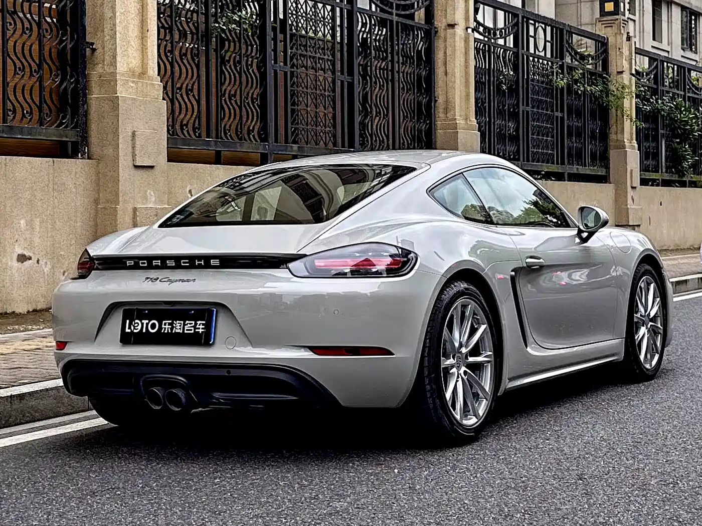 Porsche 718 2023 Cayman Style Edition 2.0T фото 4