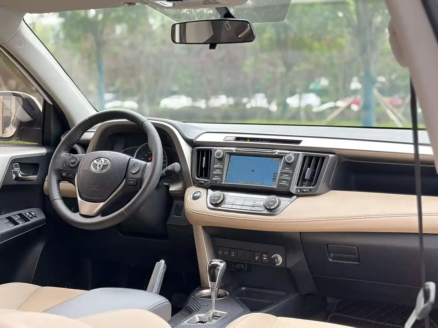 Toyota RAV4 Rongfang 2013 2.0L CVT 4WD Pioneer фото 17