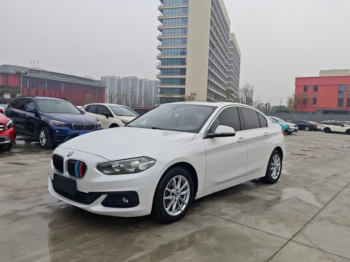 BMW 1 Series 2017 118i Fashion