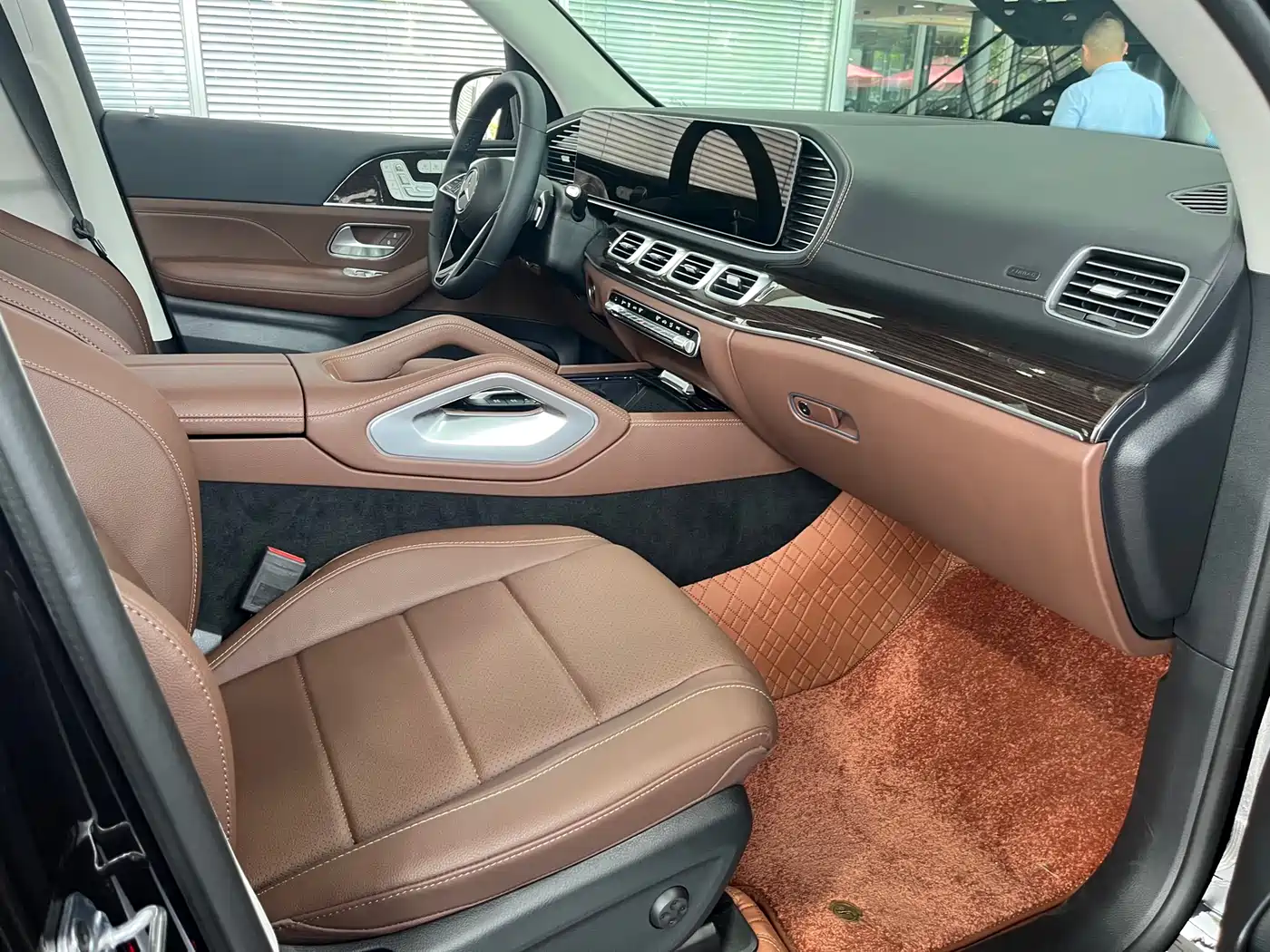 Mercedes-Benz GLE 2025 GLE 350 4MATIC Fashion фото 8
