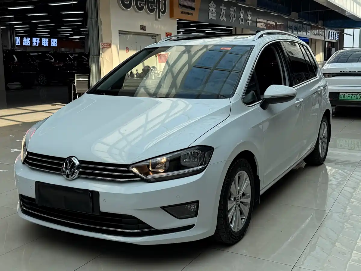 Volkswagen Golf Sportsvan 2016 230TSI Automatic Progressive