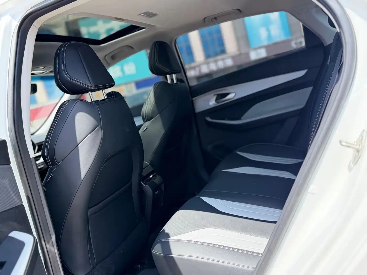 GEELY AUTOMOBILE BINRUI