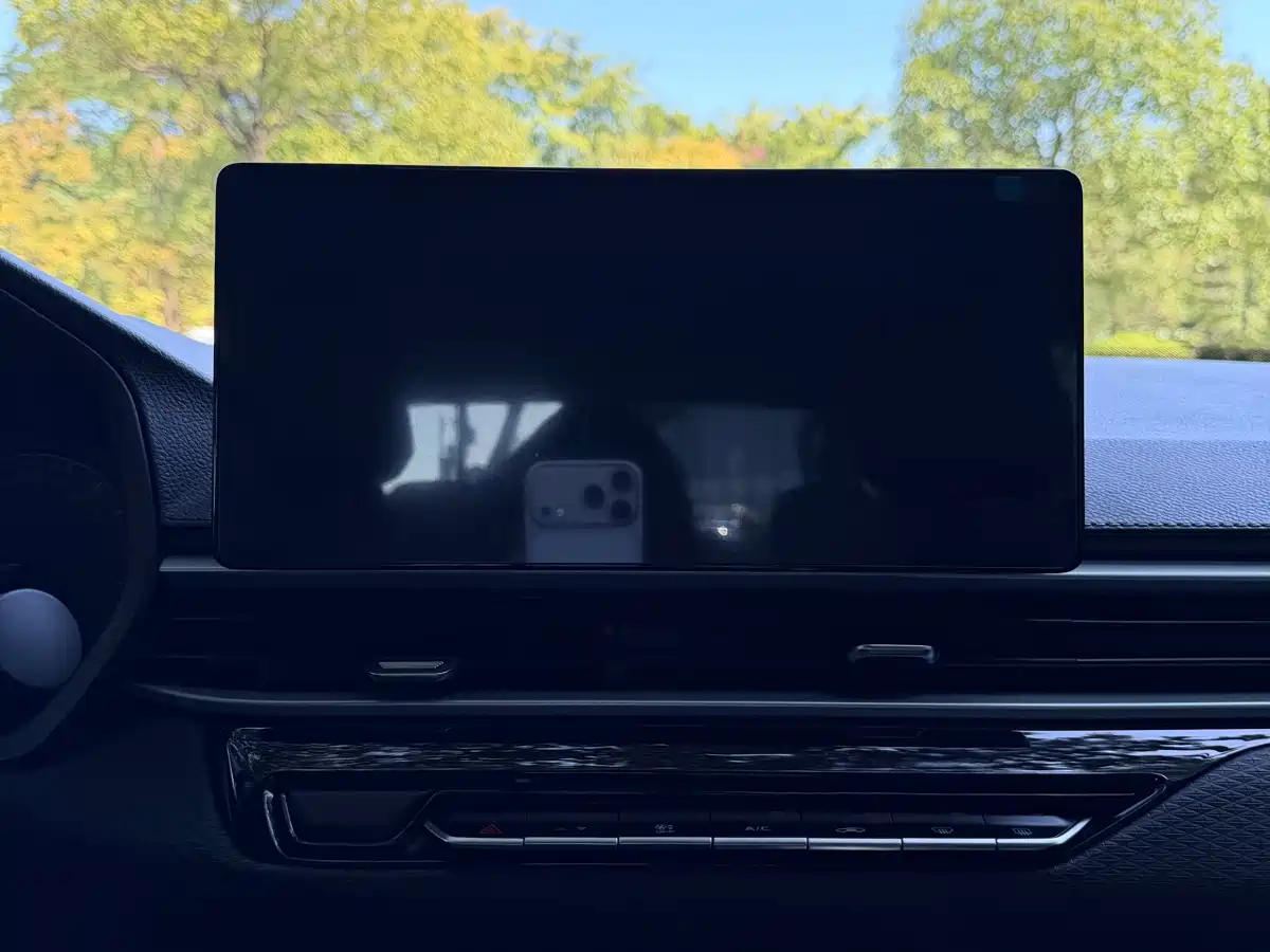 GEELY AUTOMOBILE EMGRAND