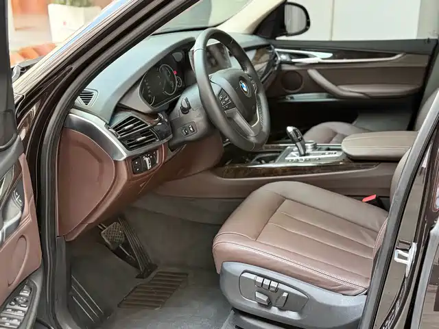 BMW X5 (Import) 2018 xDrive28i — фото 4