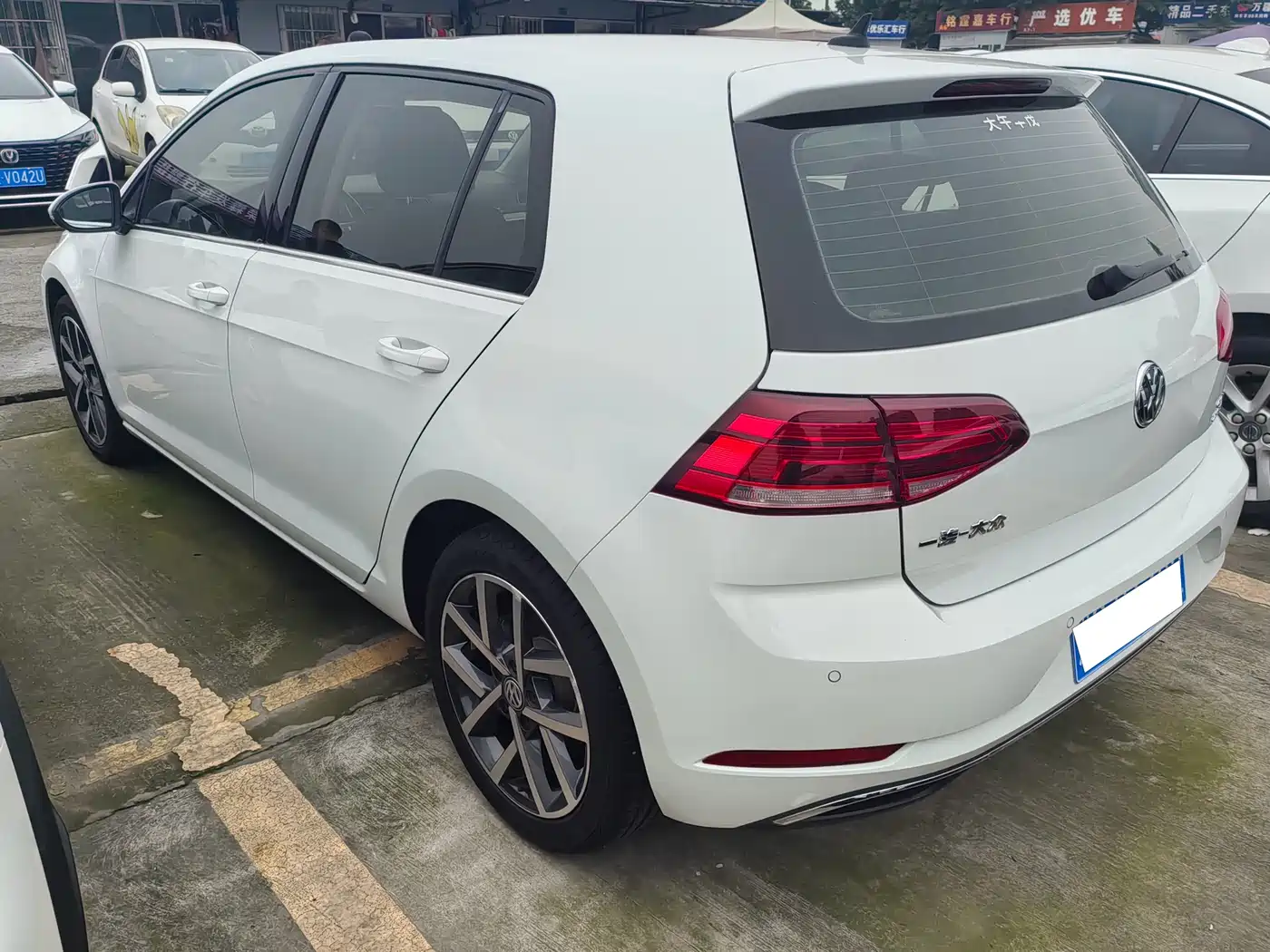 Volkswagen Golf 2020 280TSI DSG Comfort фото 15