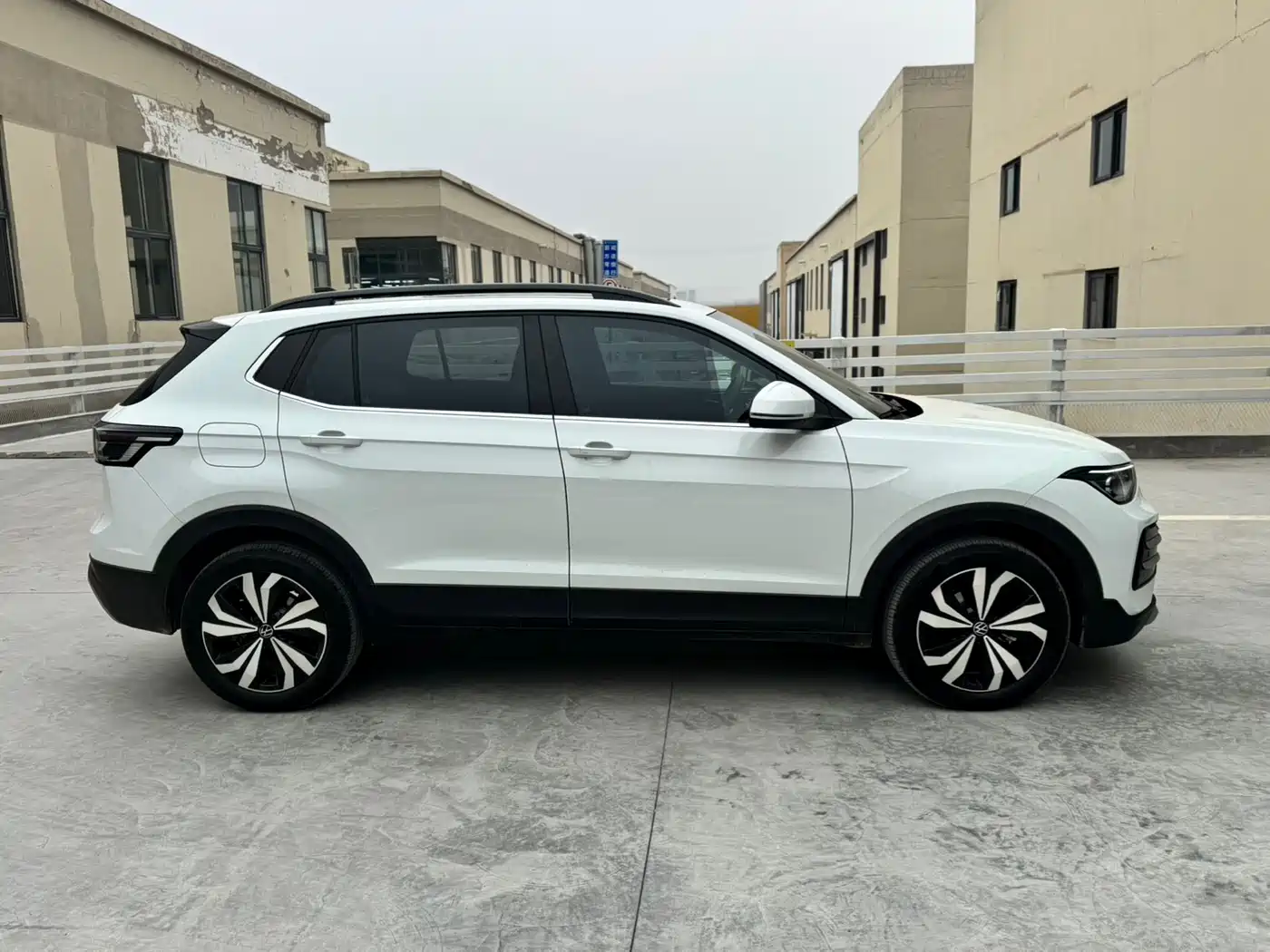 Volkswagen Tharu 2025 New Edge 1.5L Aspiration Edition фото 4