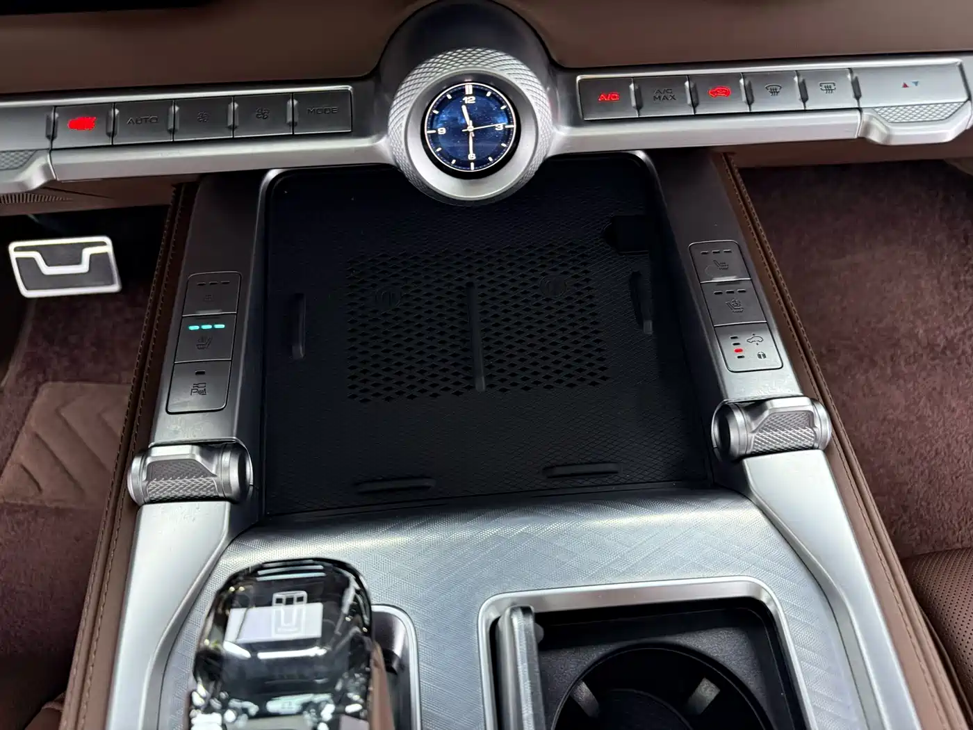 TANK TANK 700 NEW ENERGY