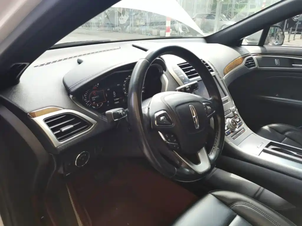Lincoln MKZ 2021 2020 2.0T Premium Edition