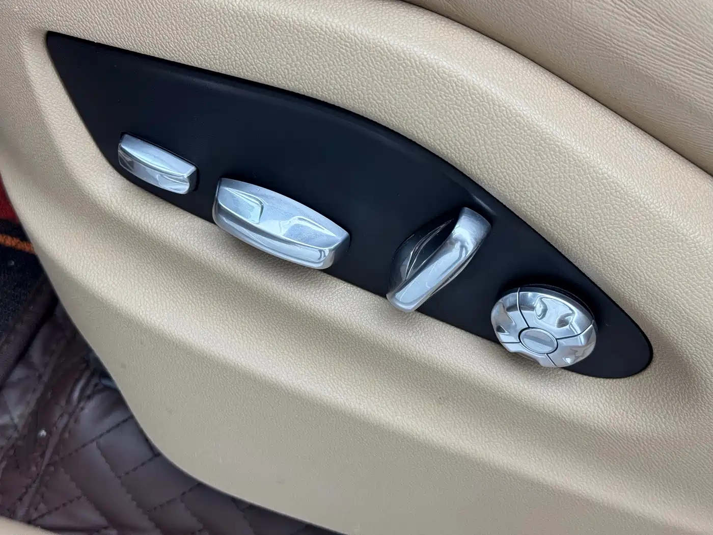Porsche Cayenne 2018 Cayenne 3.0T фото 11