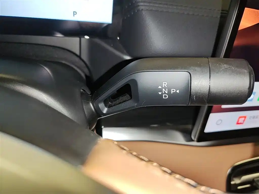 Geely Galaxy Galaxy A7 2025 EM-i фото 14