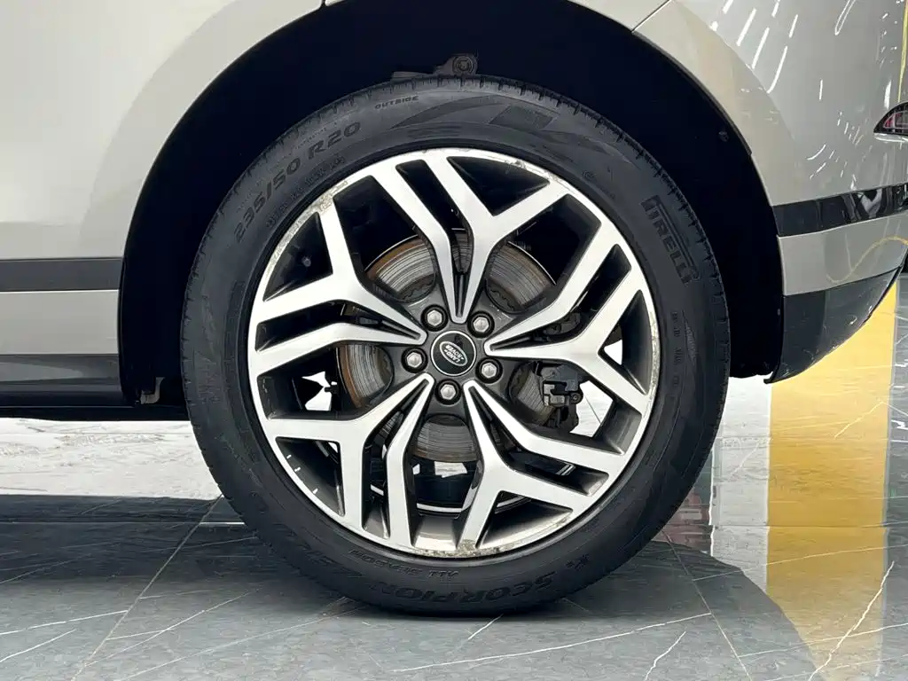 Фото 26 - Land Rover Range Rover Evoque