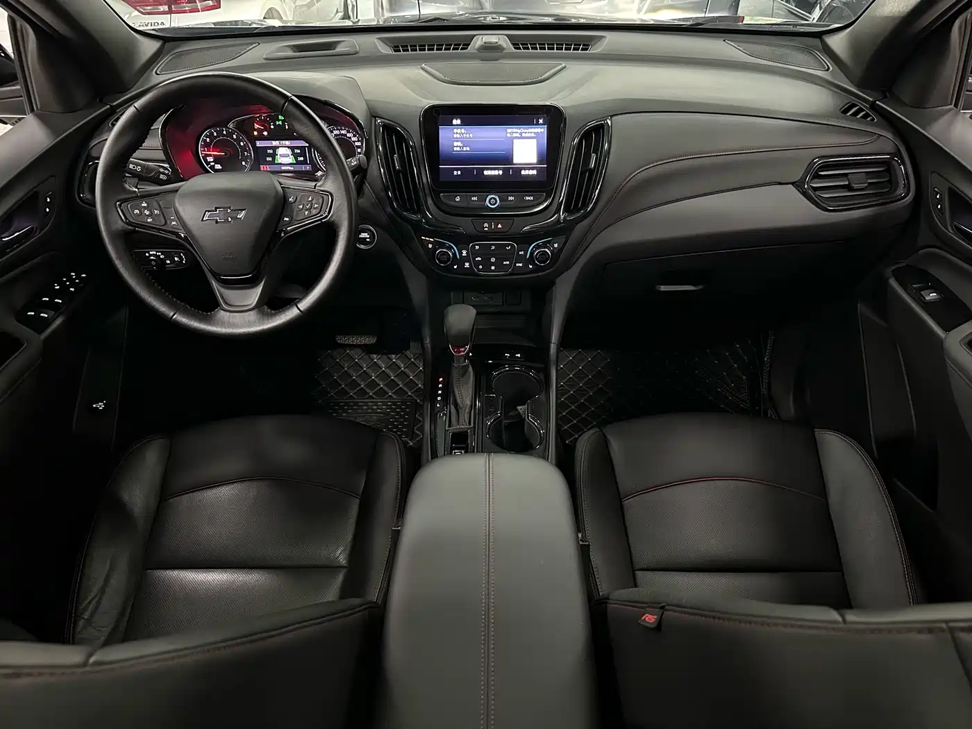 Chevrolet Equinox 2021 550T RS 4WD Intelligent Defender Edition фото 4