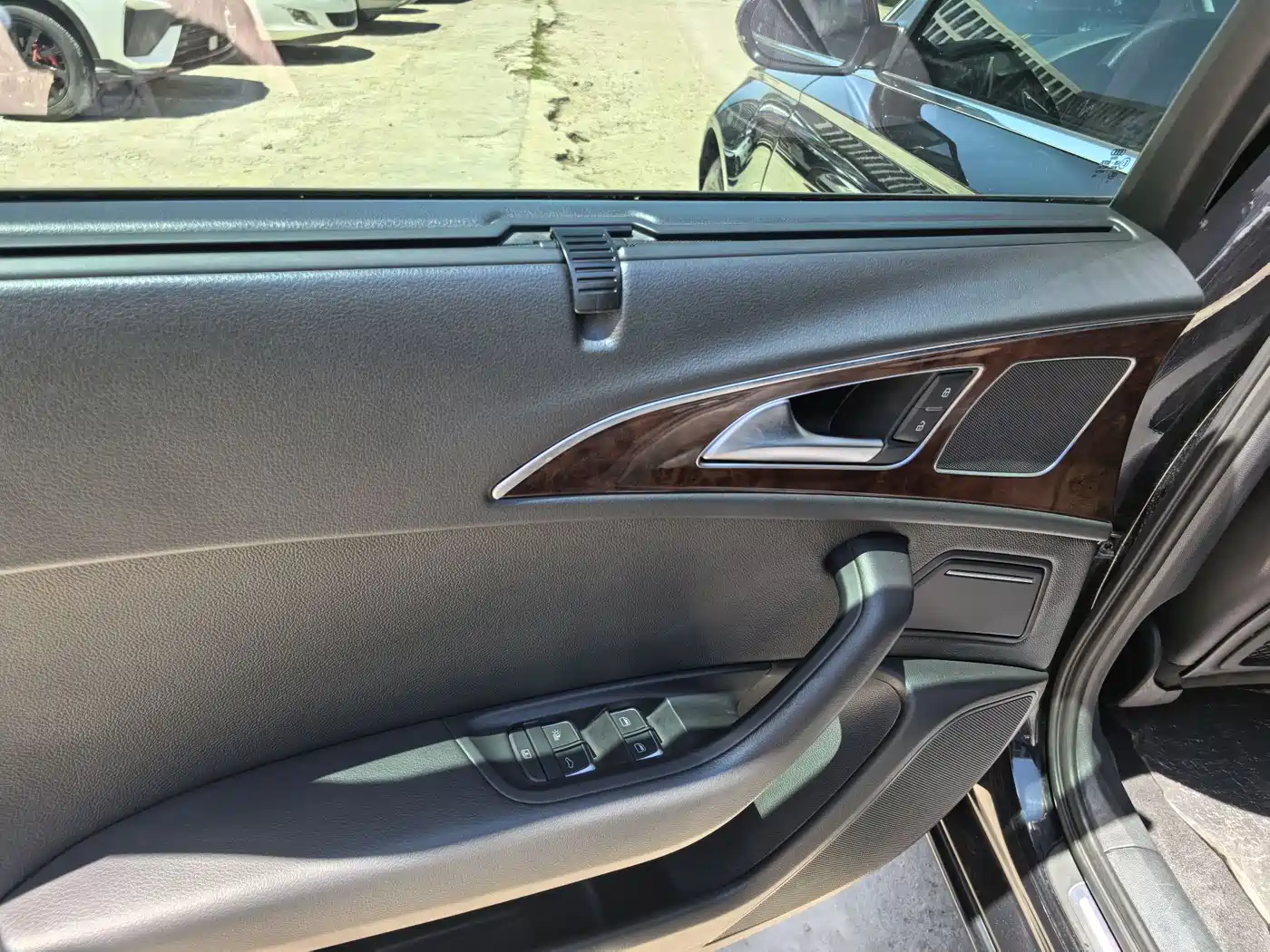 Audi A6L 2015 30 FSI Millionth Anniversary Comfort Enjoyment Type фото 11