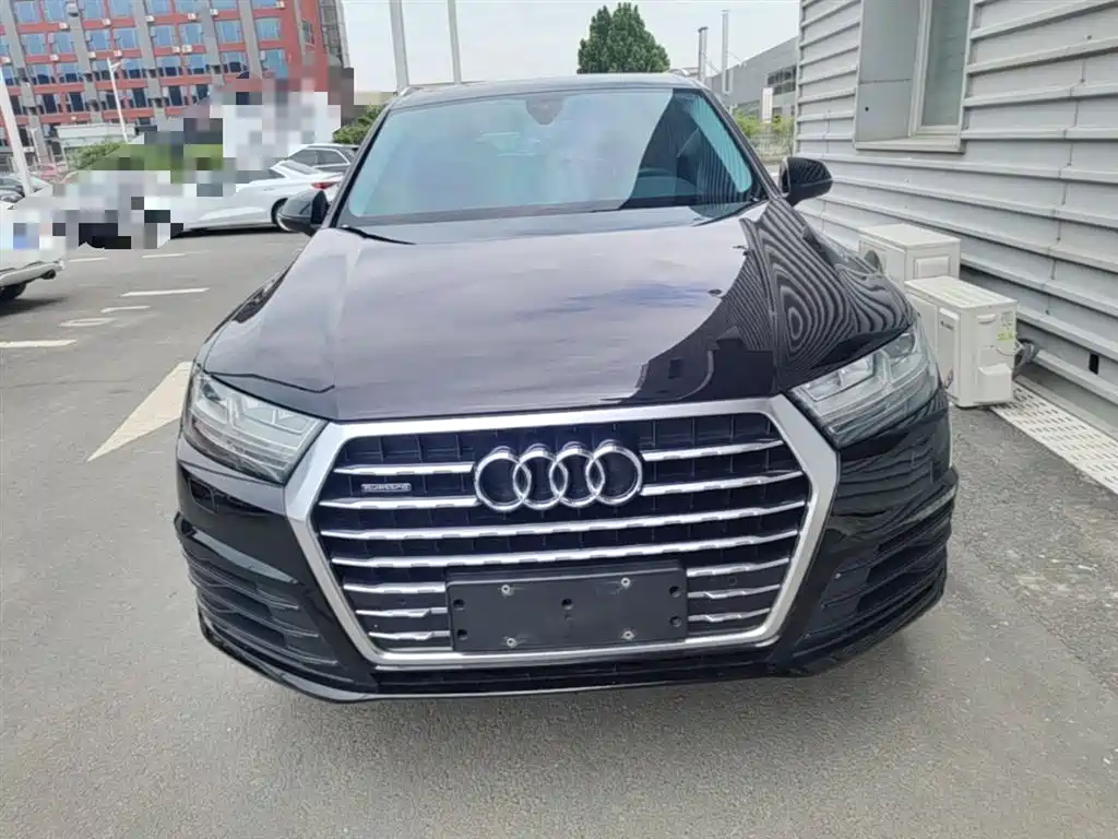 Audi Q7 2019 45 TFSI S line Sport фото 5