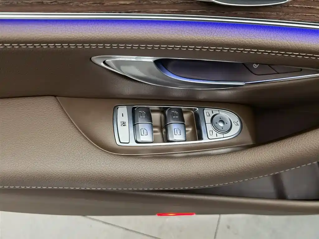 Mercedes-Benz E-Class 2023 Facelift E 300 L Luxury фото 9