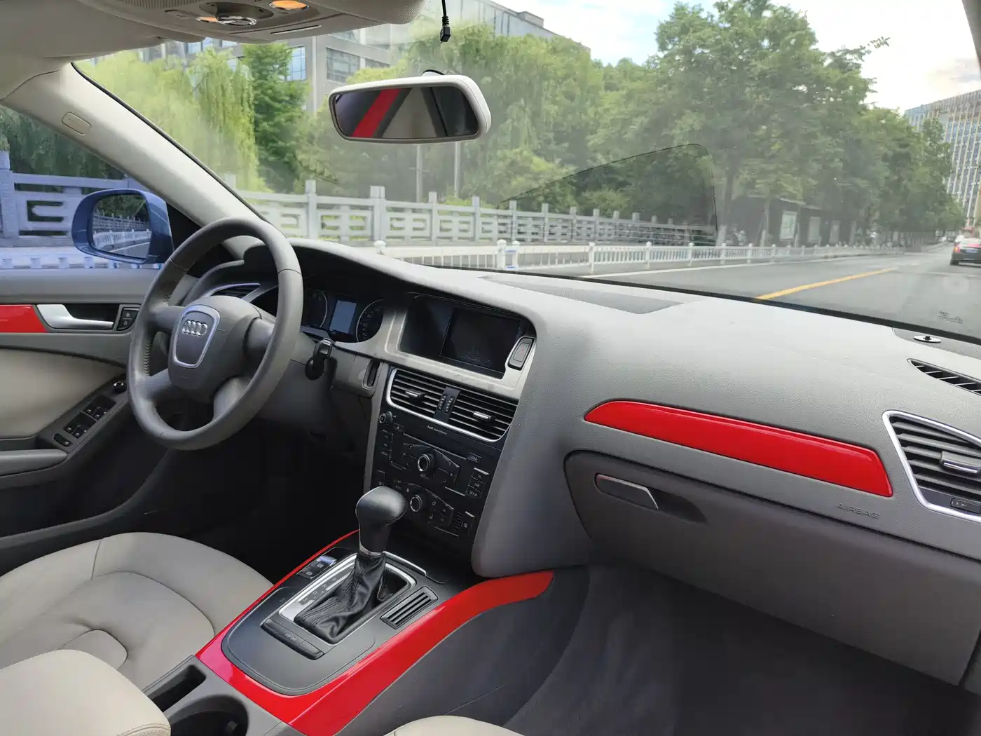 Audi A4L 2009 2.0 TFSI Comfort фото 11