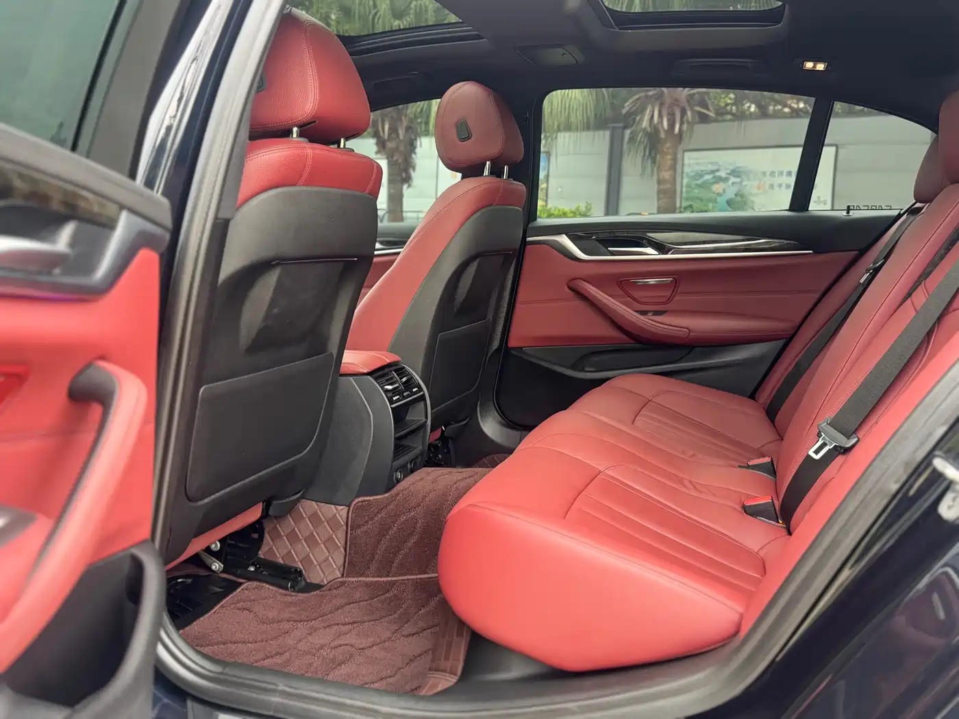 BMW 5 Series 2018 Facelift 530Li Leading M Sport Package фото 9