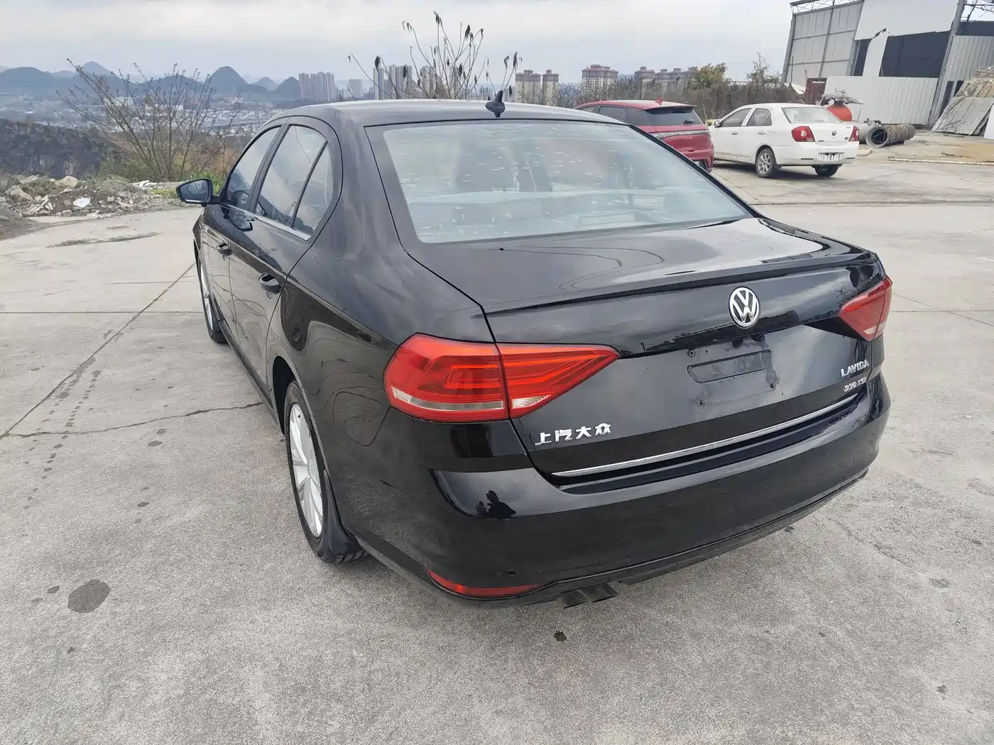 Volkswagen Lavida 2015 230TSI DSG Comfort Edition фото 13