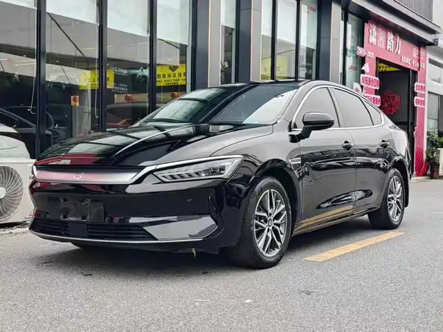 BYD Qin PLUS Чемпион, EV 510KM, Лидер