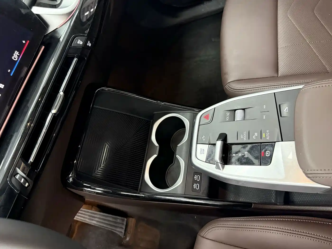BMW iX1 2025 2023 eDrive25L X Design Package