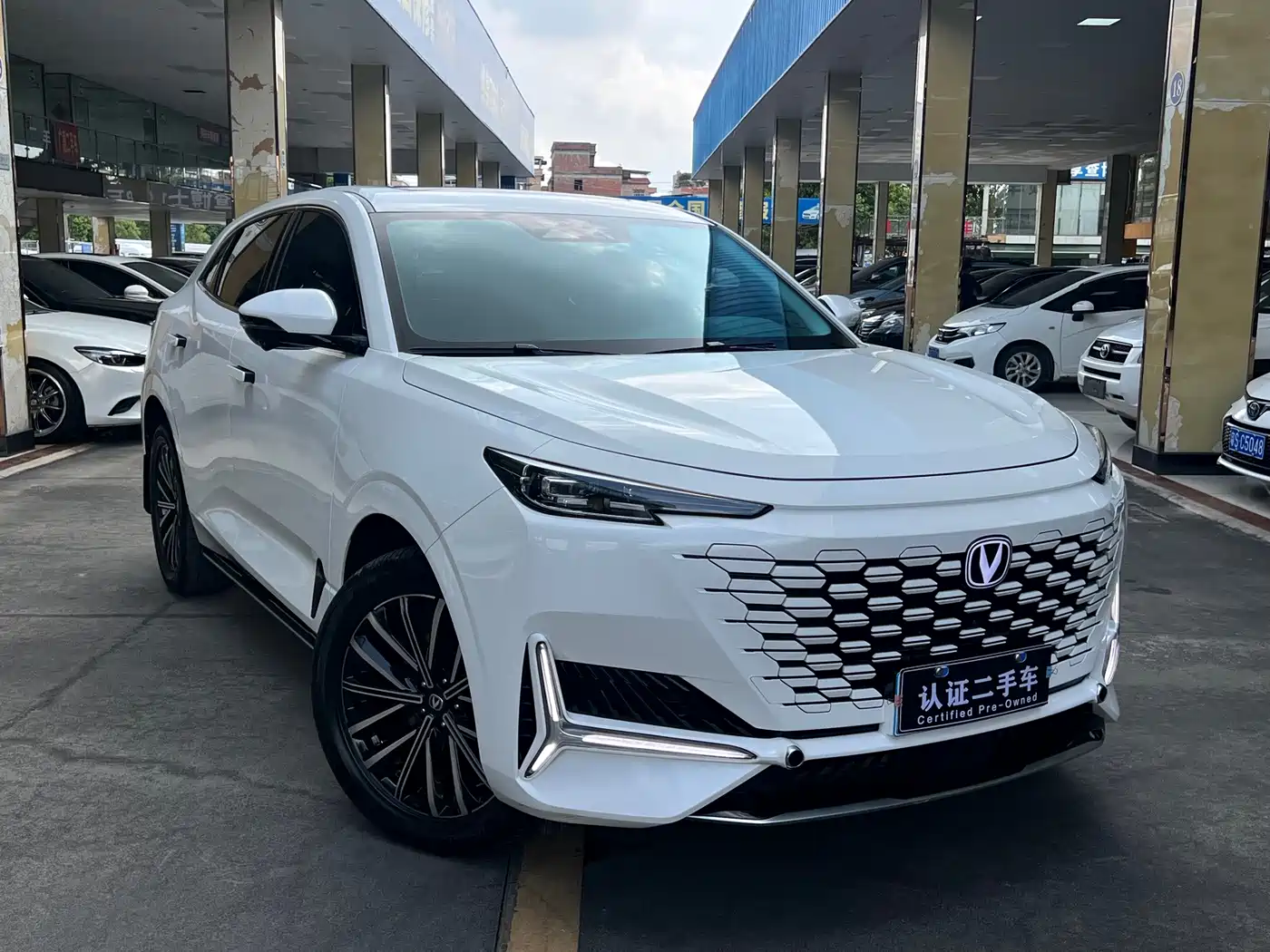 Changan UNI-K 2023 2023 2.0T 2WD Delight Edition