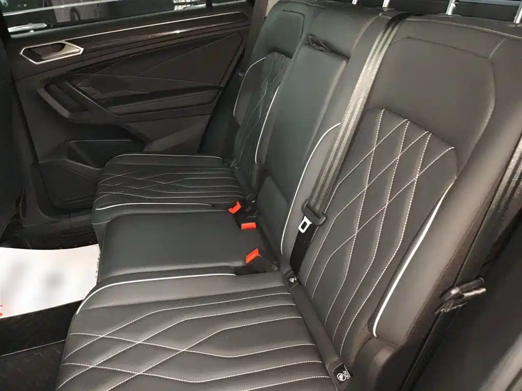 Volkswagen Tiguan L 2022 330TSI Automatic 2WD Smart Edition фото 17