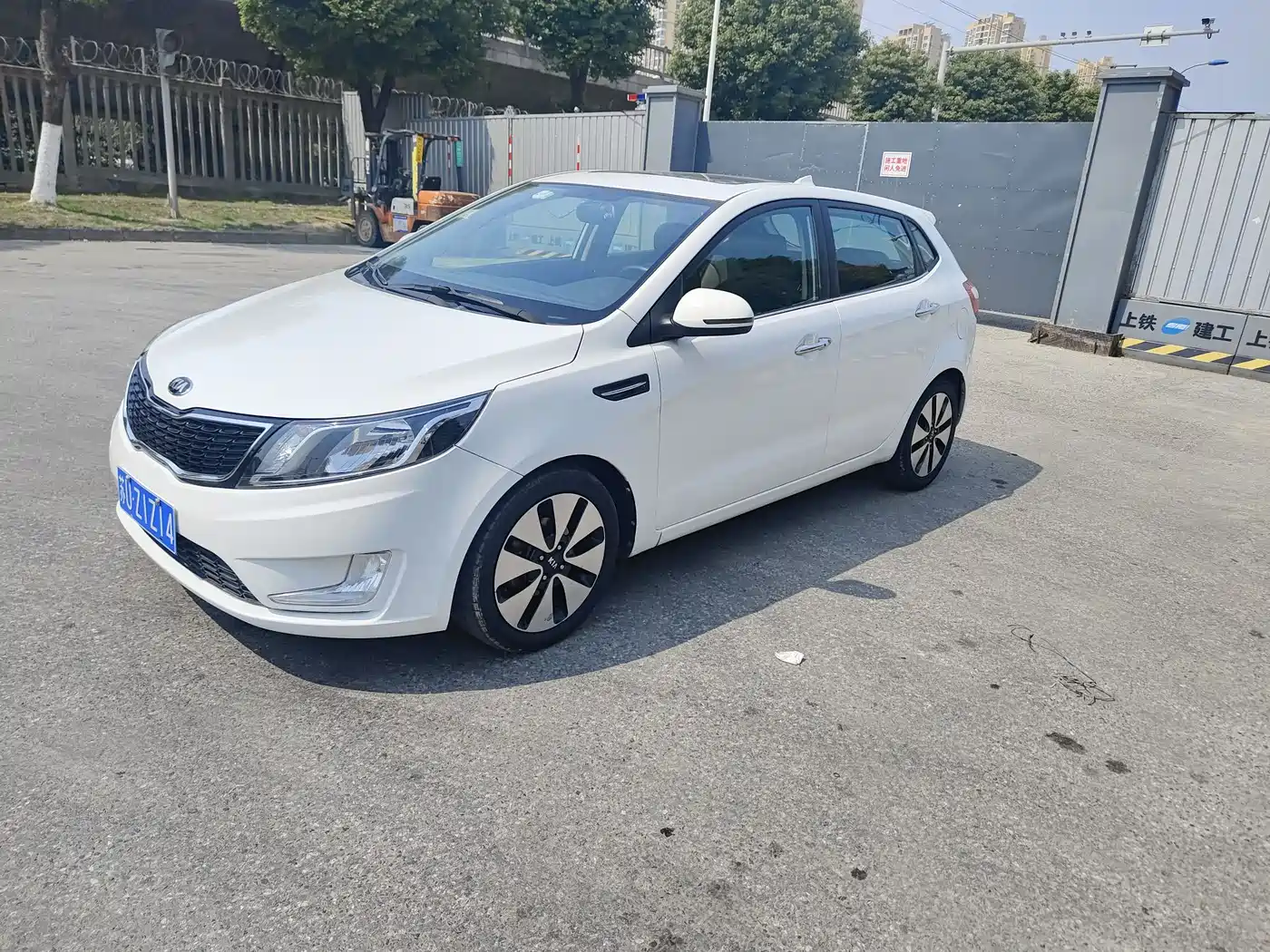Фото 2 - Kia K2