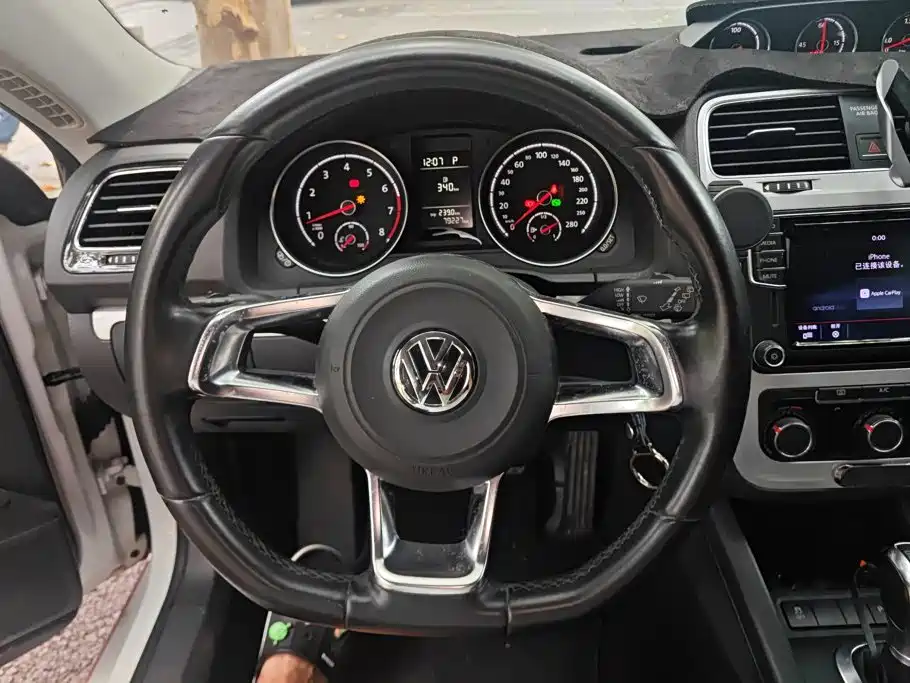 Фото 15 - Volkswagen Scirocco