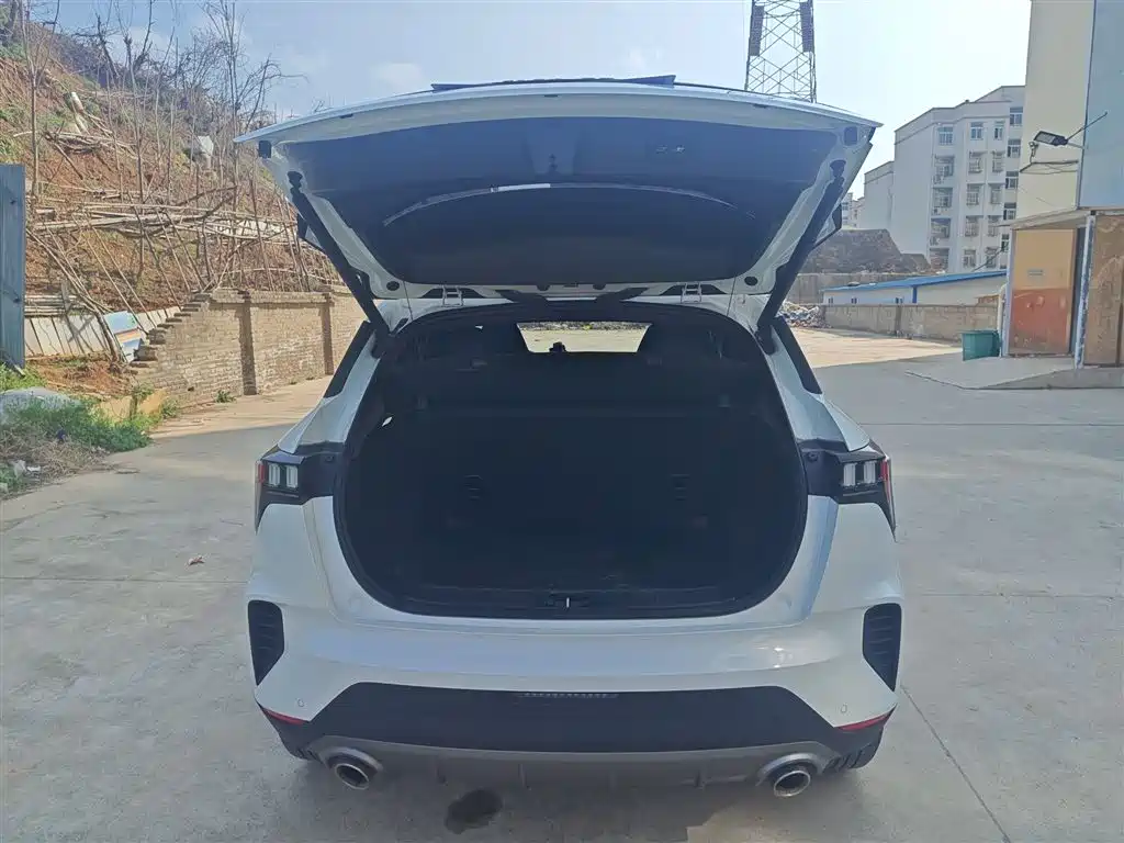 Lynk & Co 06 2023 Remix 1.5T Power Pro фото 19