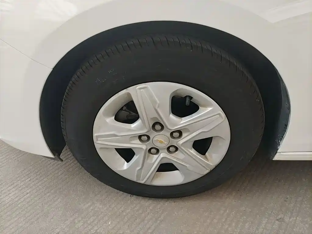 Chevrolet Cavalier 2018 320 Auto Enjoy Sunroof Edition фото 23