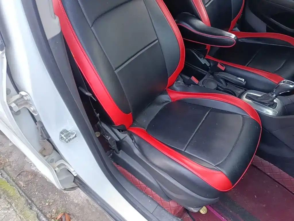 Фото 25 - Buick Encore