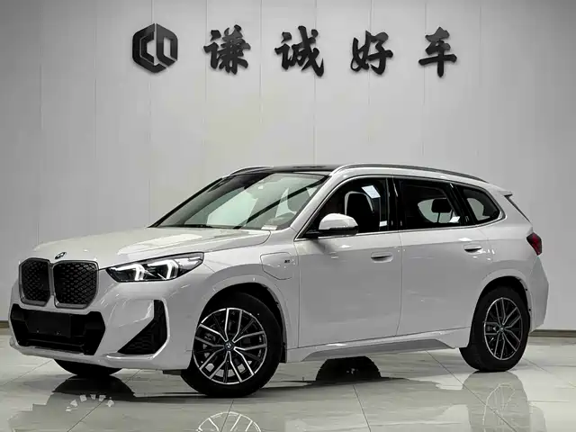 BMW iX1 2025 eDrive25L M Sport Package