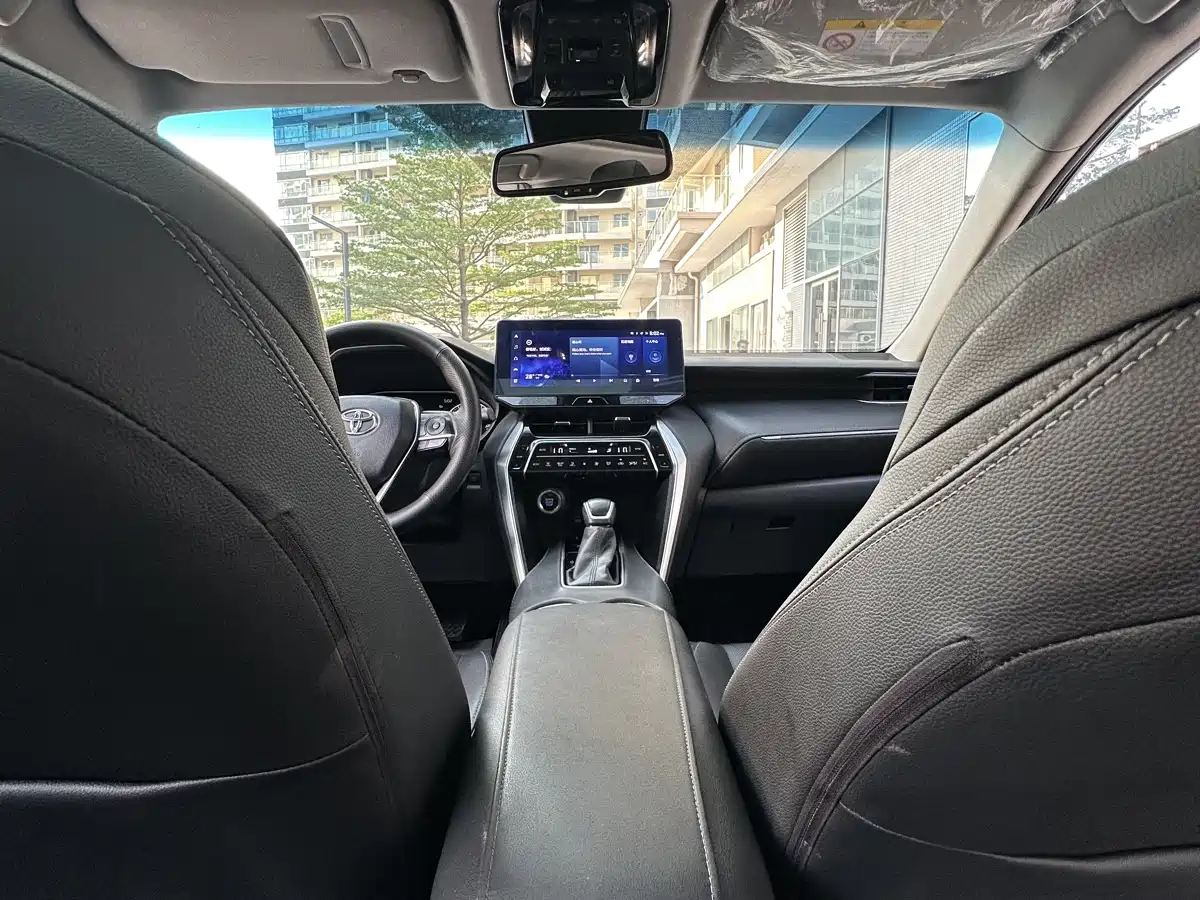 Toyota Lingfang HARRIER 2022 2.0L CVT 2WD Premium Edition фото 19