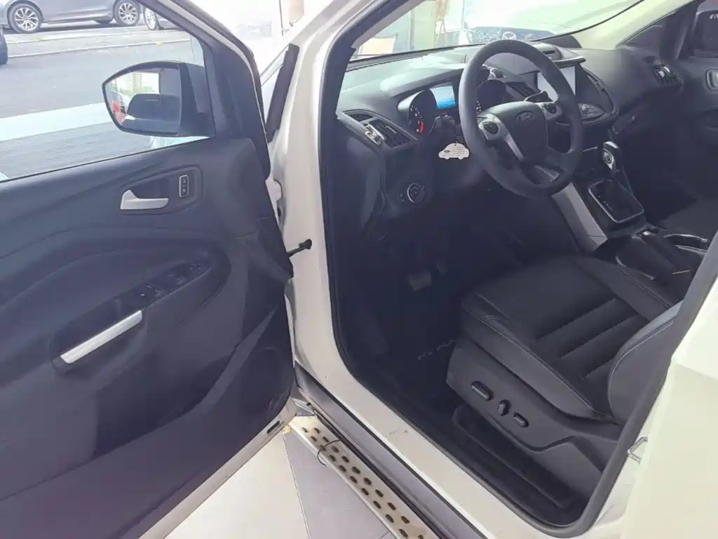 Ford Kuga 2016 2015 1.5L GTDi 4WD Elite