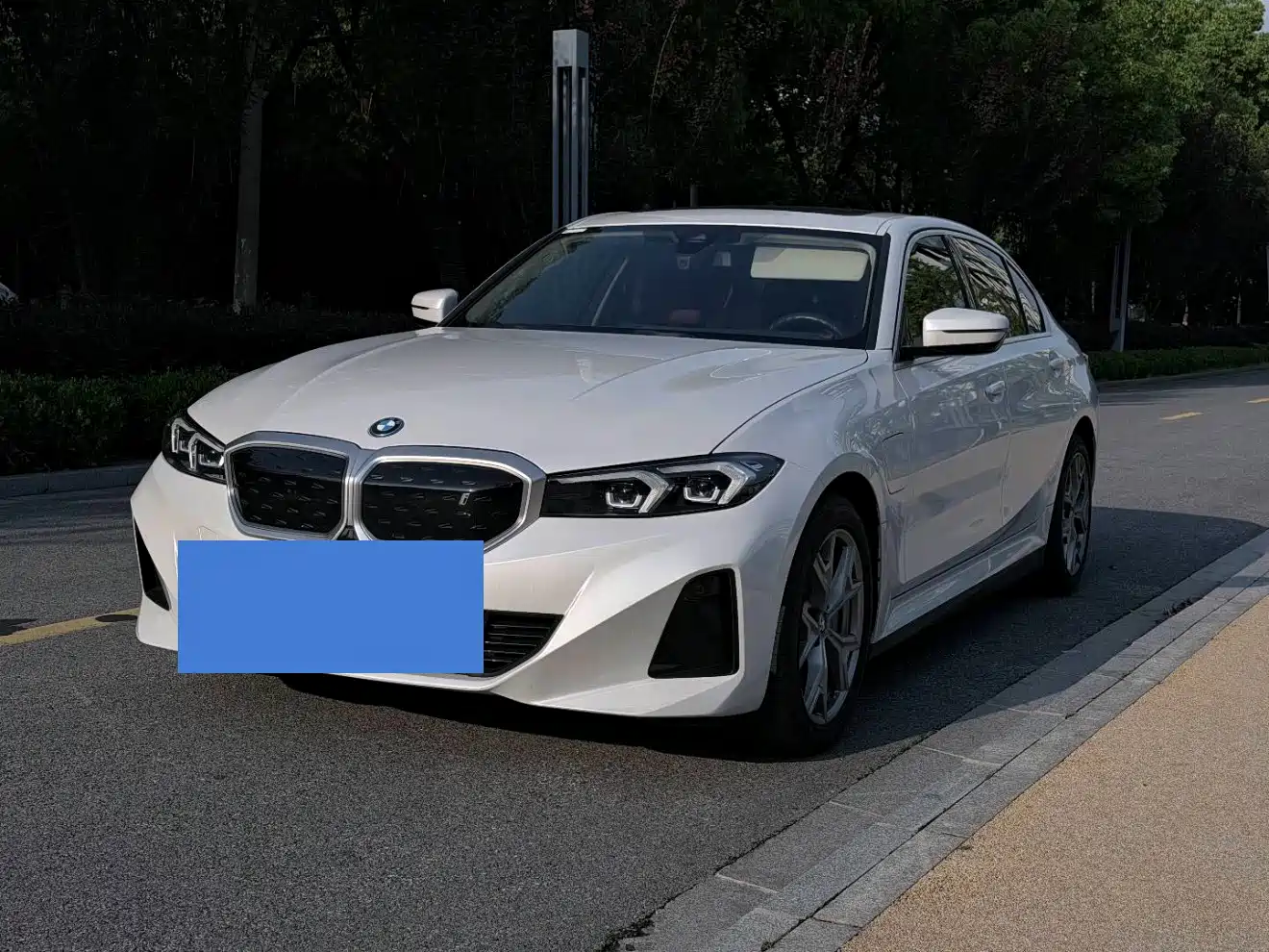 BMW i3 2022 eDrive 35 L фото 2