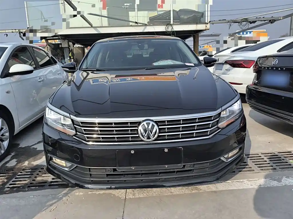 Volkswagen Passat 2017 330TSI DSG Prestige фото 3