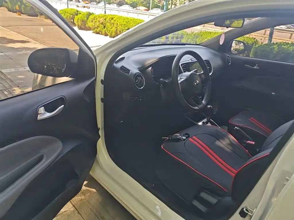 Kia Huan Chi 2020 1.4L Auto Comfort Sunroof Version фото 16