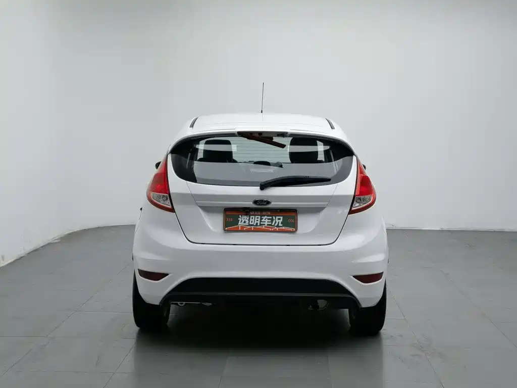 Photo 4 - Ford Fiesta