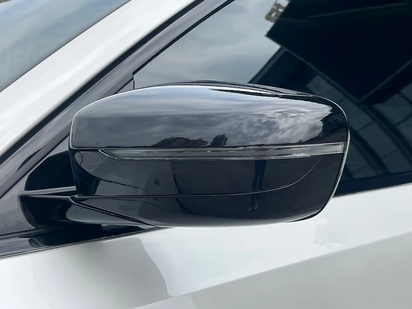 BMW 3 Series 2021 Facelift 325Li M Sport Package фото 24