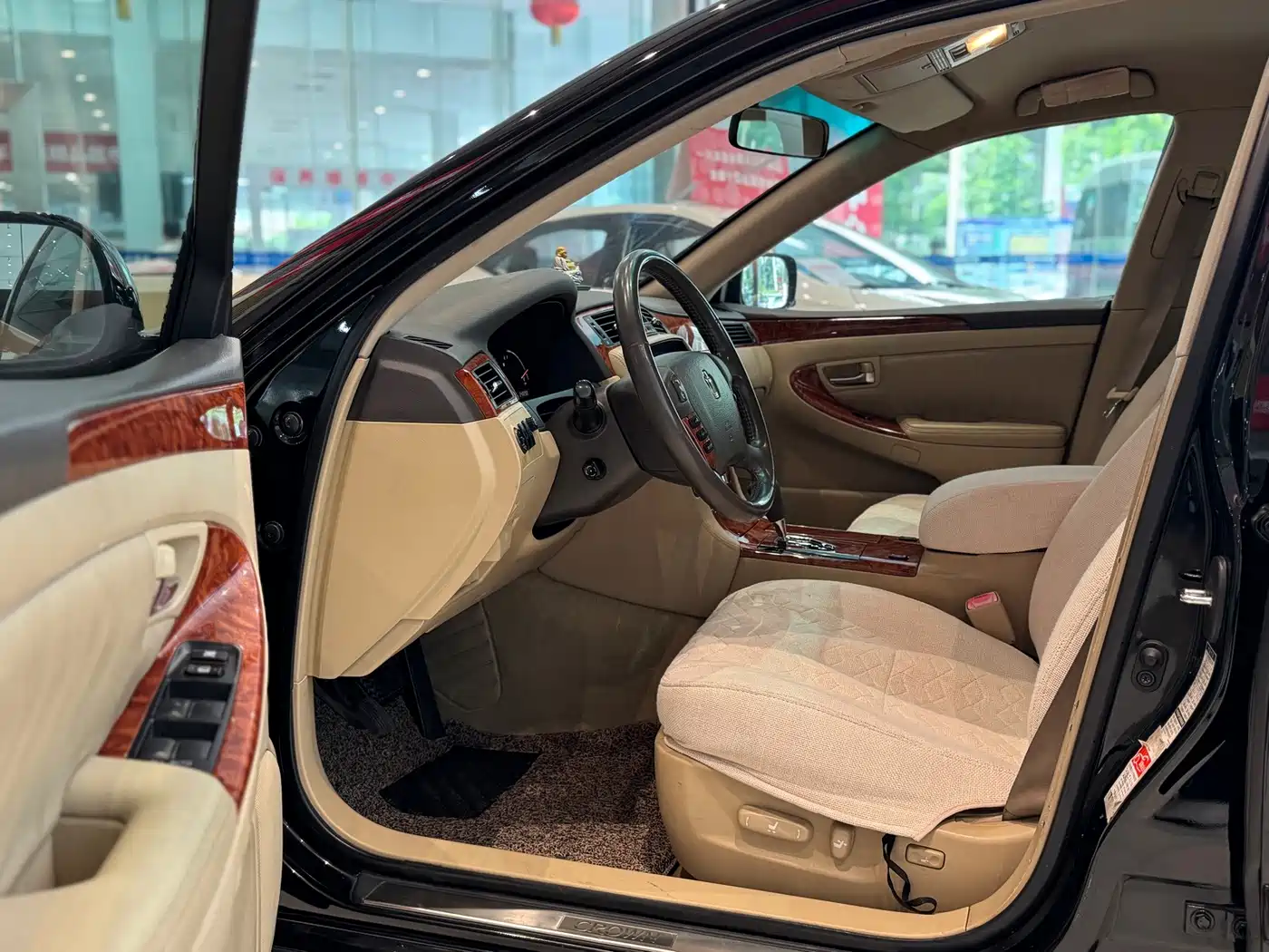 Toyota Crown 2007 2006 2.5L Royal Leather Edition
