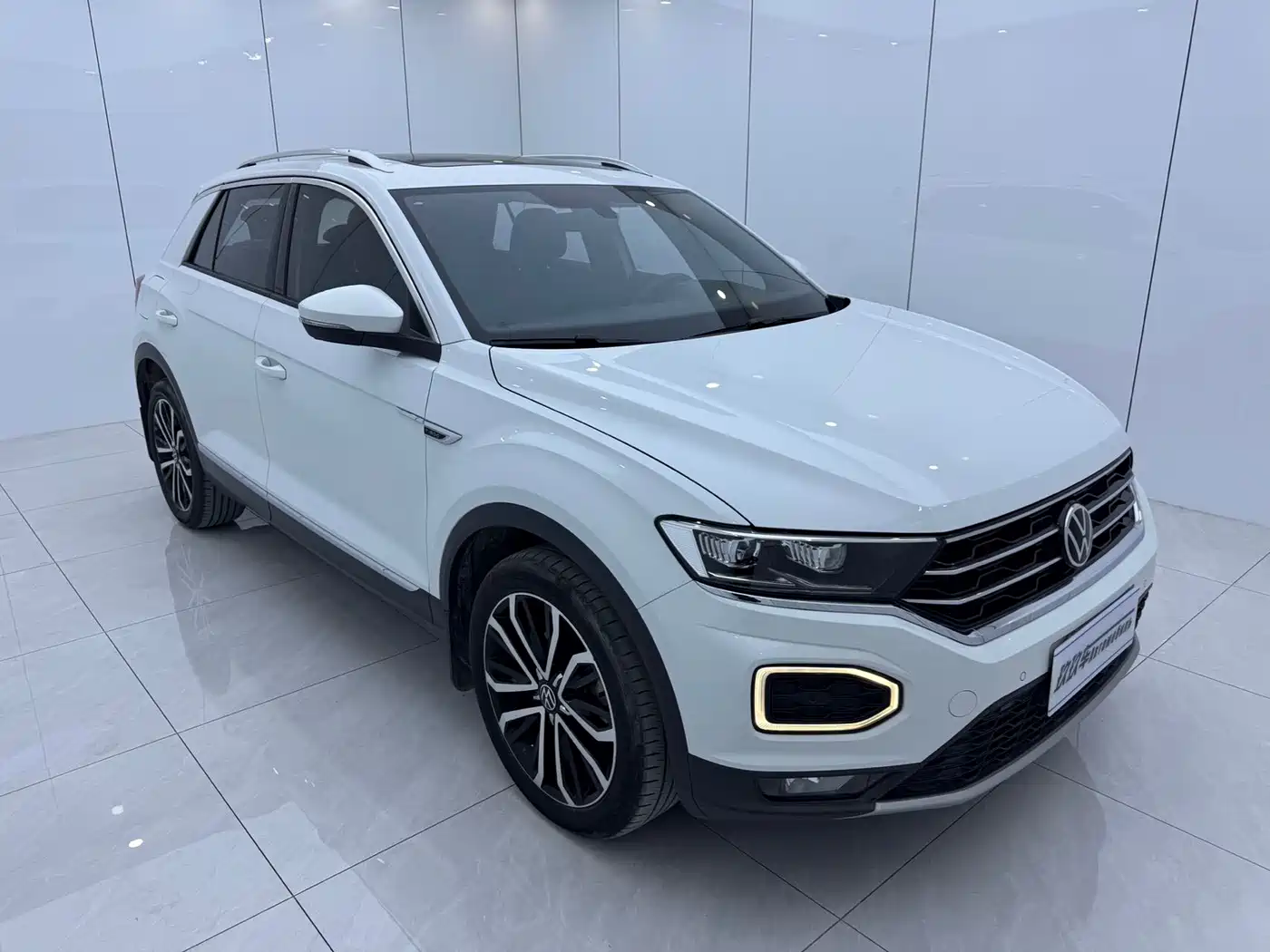 Volkswagen T-Roc, миниатюра 3
