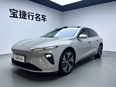NIO ET7