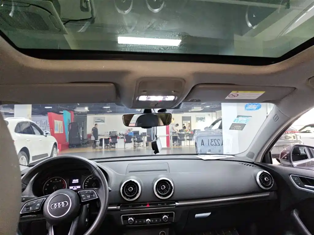 Audi A3 2019 Limousine 35 TFSI Style China V фото 18
